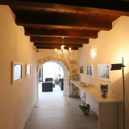 Bed & Breakfast Italiana Atrio Syracuse