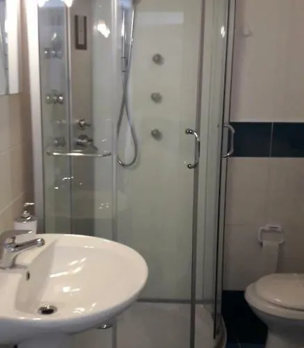 Italiana Atrio Bed & Breakfast 4*