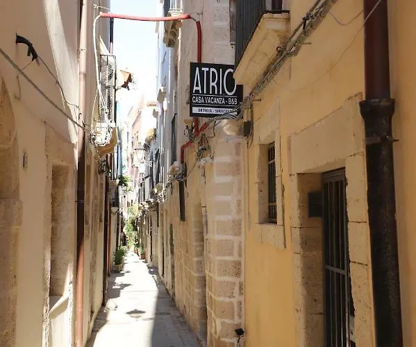 Italiana Atrio Bed & Breakfast 4*